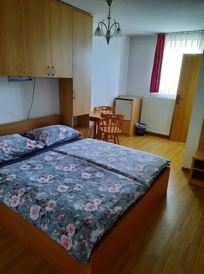 Tourist Farm Lavric Vodice Exterior foto